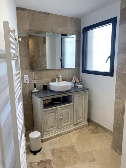 Lavilledieu  Appartement Bas De Maison מראה חיצוני תמונה